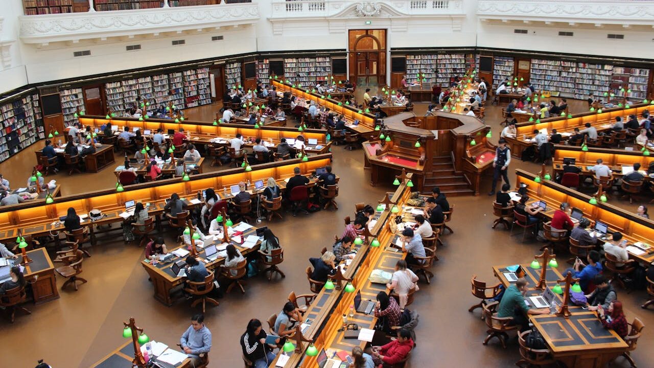 library-la-trobe-study-students-159740-159740 library-la-trobe-study-students-159740-159740.jpg